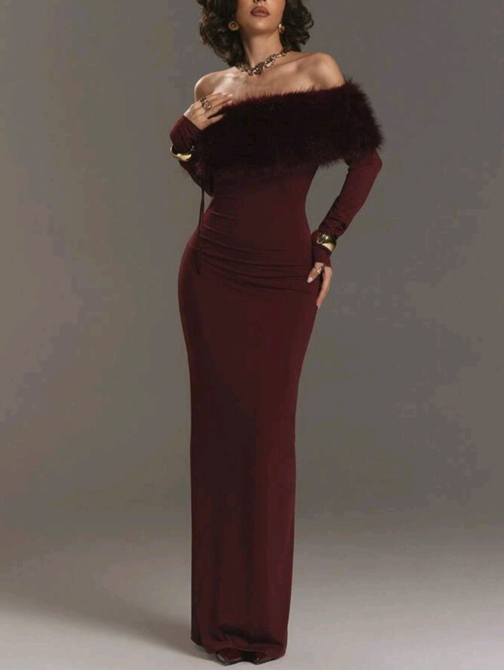 Women's Elegant Sexy Burgundy Faux Fur Off-Shoulder Long Sleeve Fitted Dress